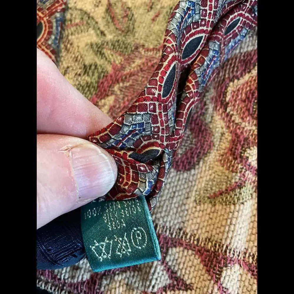 Elegant Bolgheri Italian Silk Tie - Red and Blue Pattern